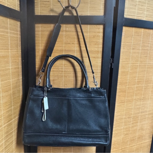 PARK LEATHER CARRYALL - Picture 3 of 15
